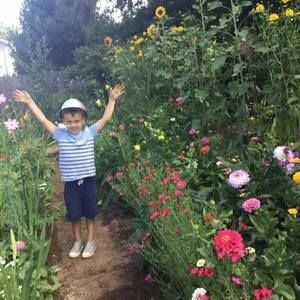 Meet your Posher, Emma